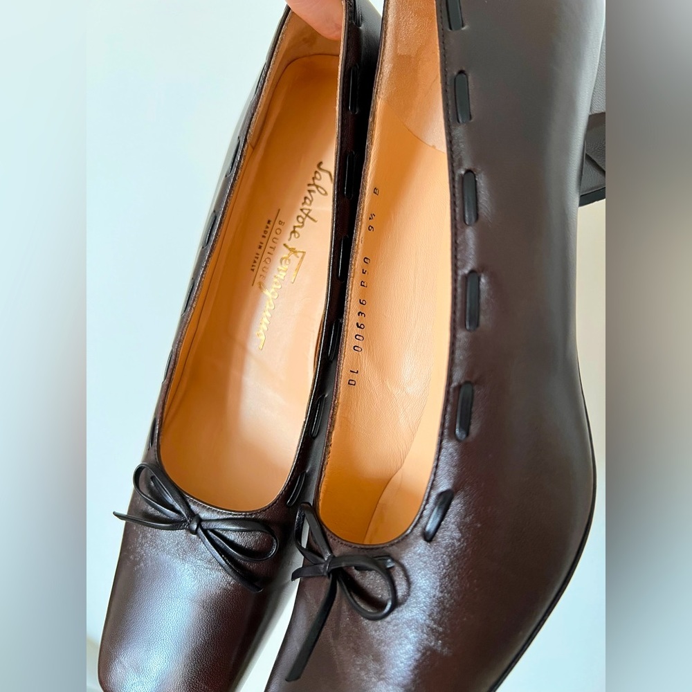 Vintage Salvatore Ferragamo heels